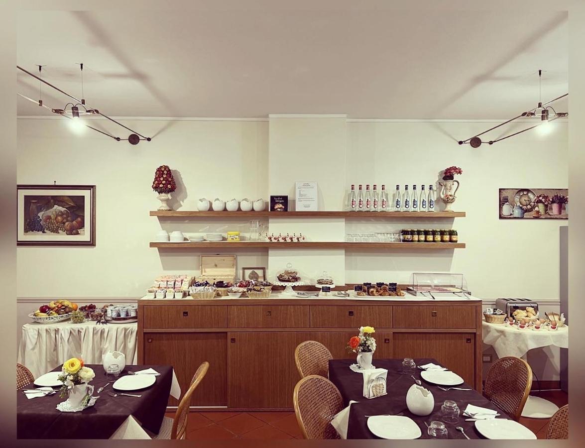 B&B Corte Delle Rose Castiglione Delle Stiviere Bagian luar foto