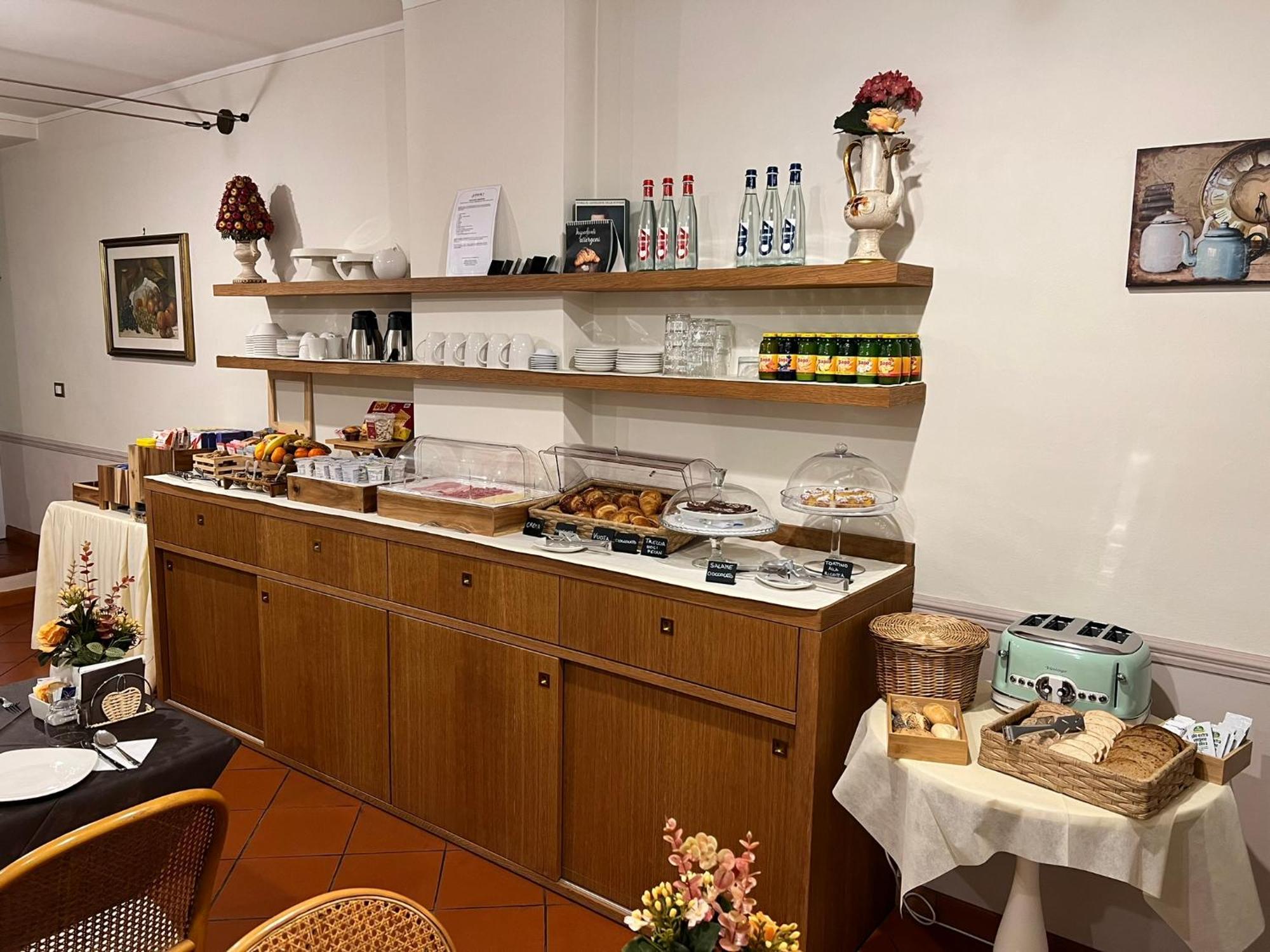 B&B Corte Delle Rose Castiglione Delle Stiviere Bagian luar foto