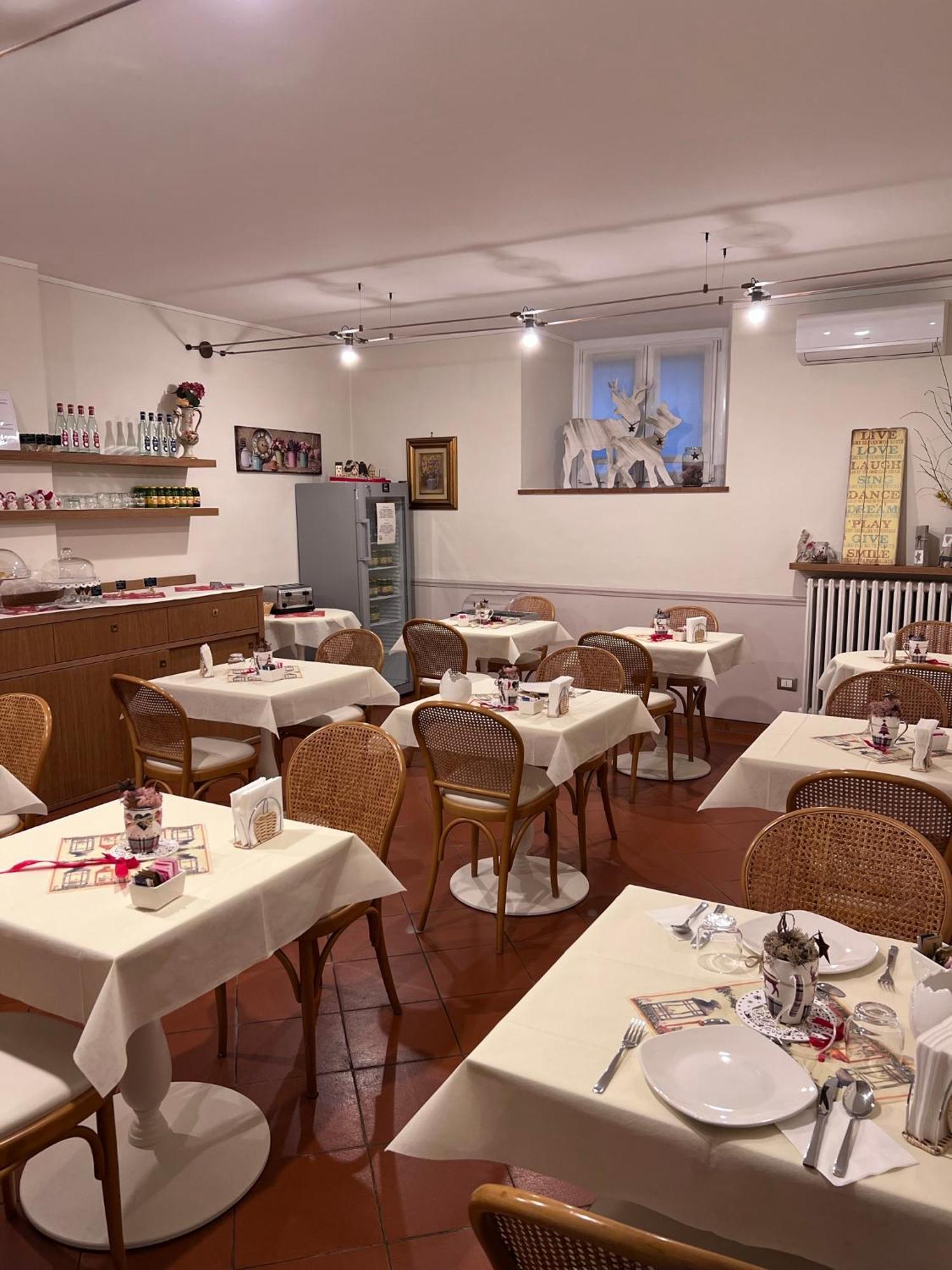 B&B Corte Delle Rose Castiglione Delle Stiviere Bagian luar foto