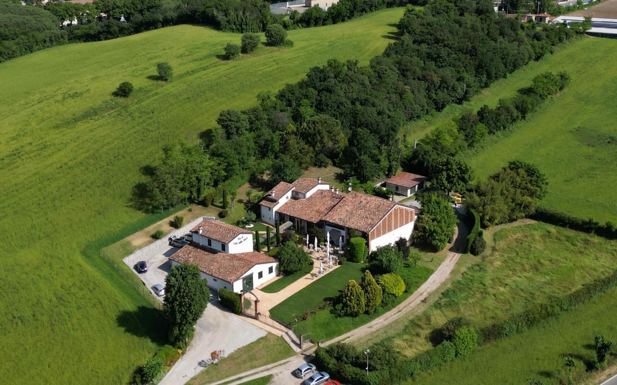 B&B Corte Delle Rose Castiglione Delle Stiviere Bagian luar foto