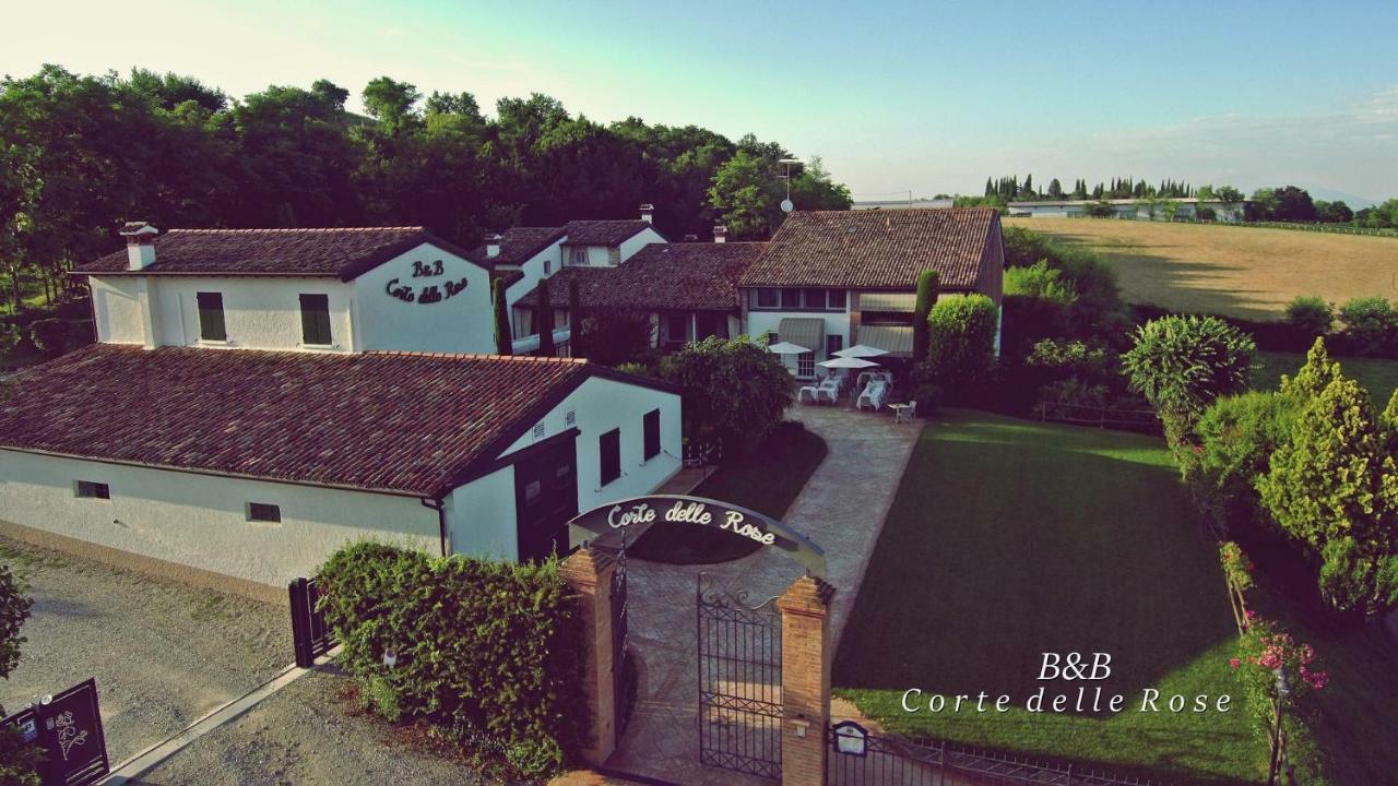B&B Corte Delle Rose Castiglione Delle Stiviere Bagian luar foto
